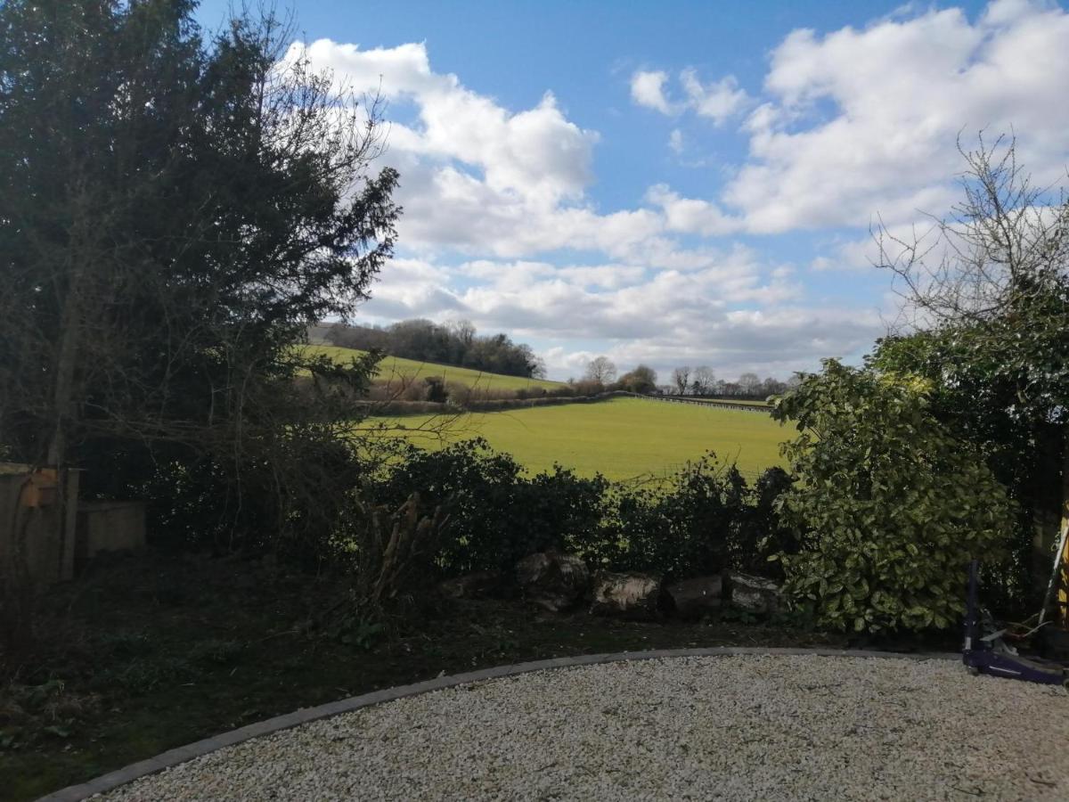 Wolstonbury Getaway Villa Hassocks Exterior photo